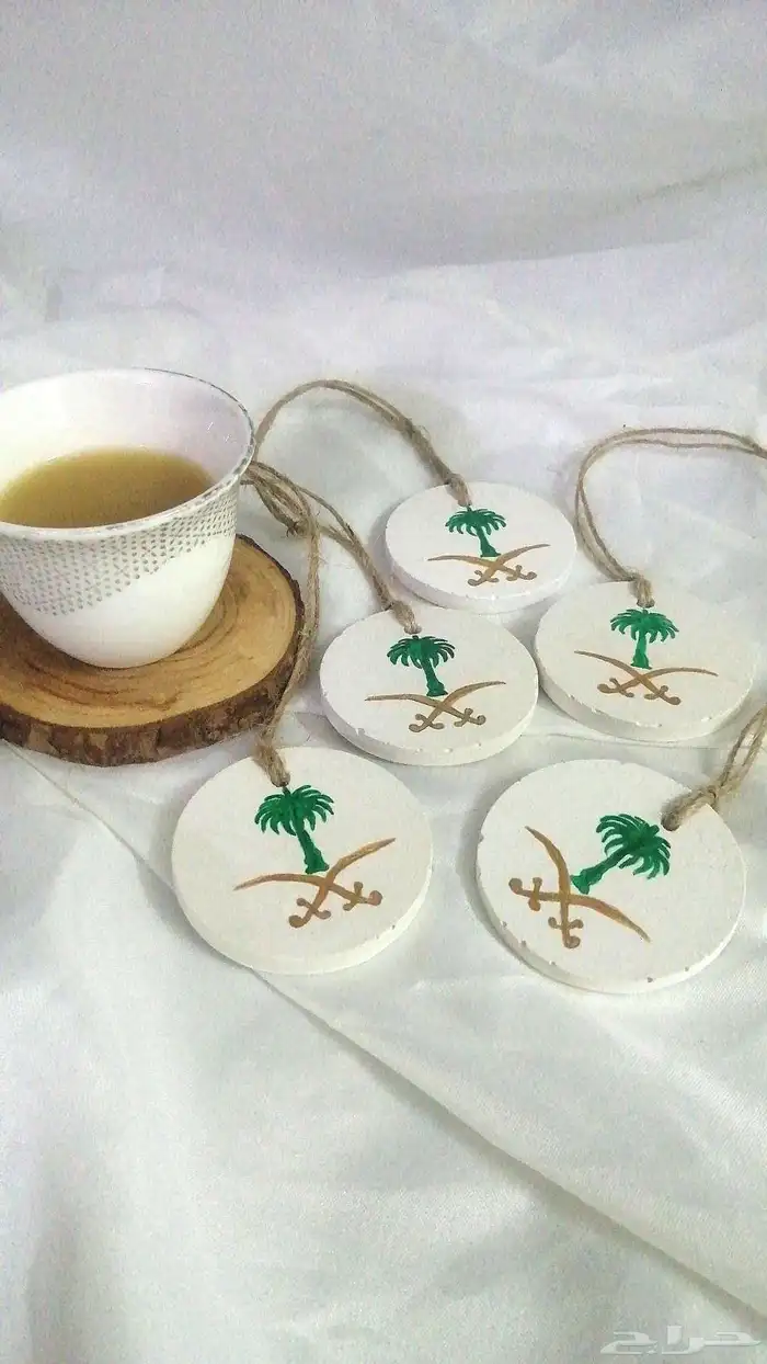 ميدالية سيفين ونخلة 0
