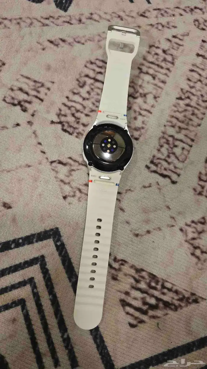 ساعة جالاكسي واتش 7 1