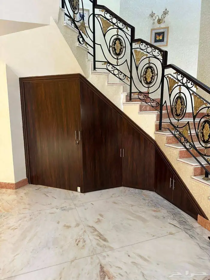 نجار ديكورات خشب 2