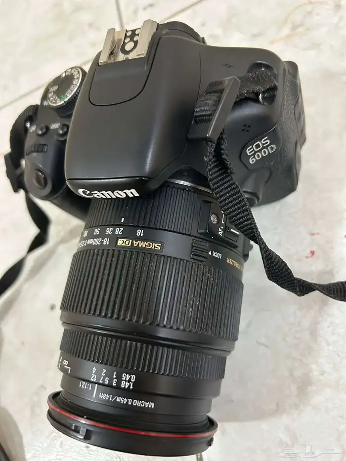 كاميرا كانون EOS600D 1