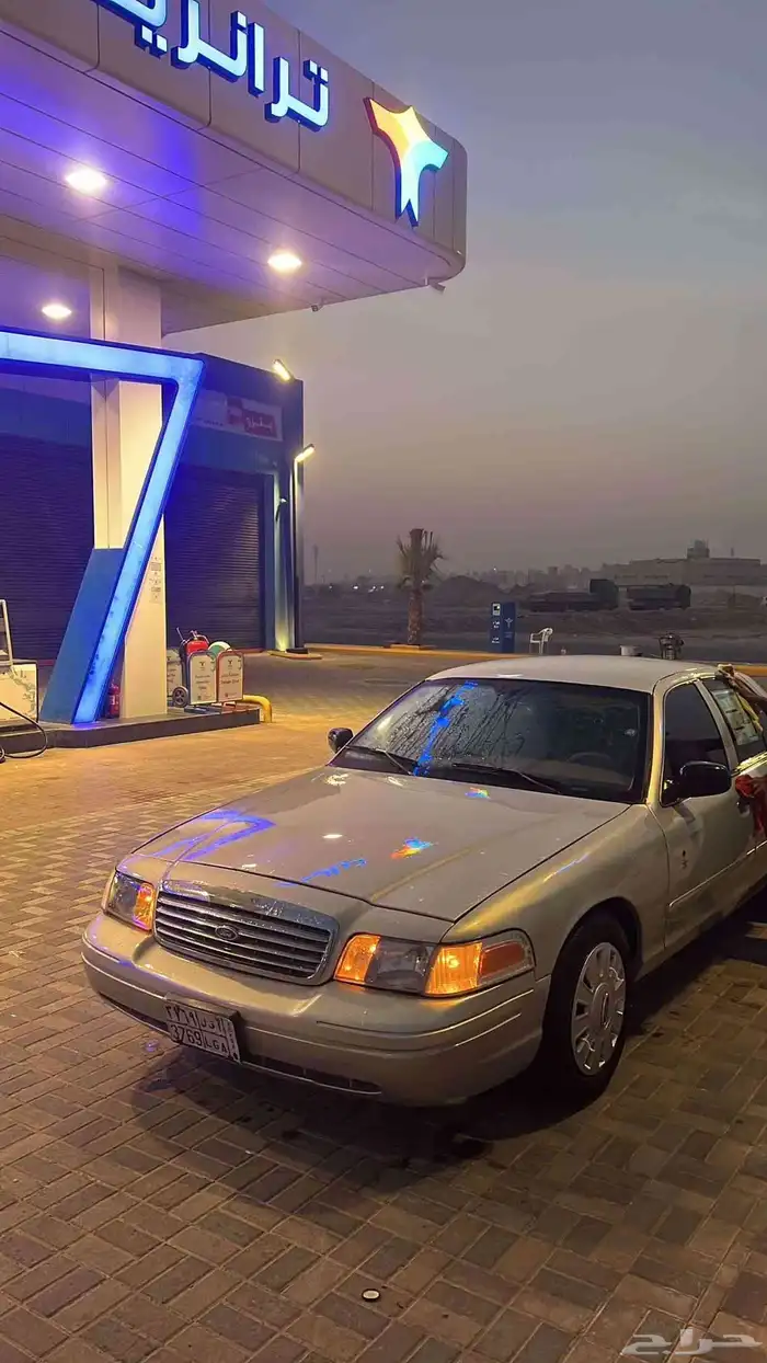 فورد فكتوريا سعودي مكينه موضبه البودي مرشوش كامل مشي 700فحص 1