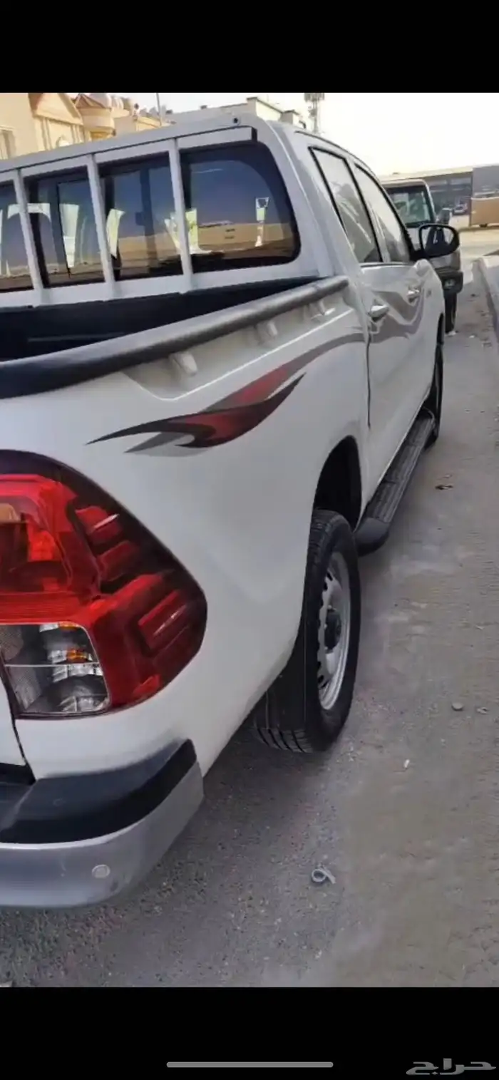 هايلوكس 2020 مخزنه ديزل ماشيه 20 الف تماتيك 4