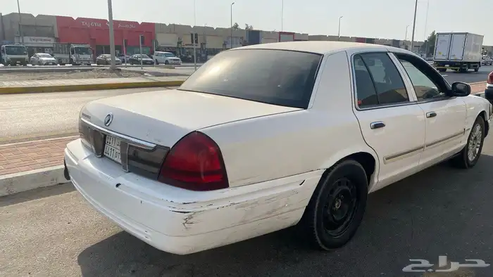 فورد ماركيز 2010 LS 1