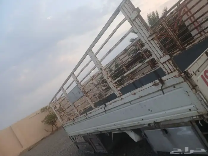 للبيع صندوق دنة وقطع مكيف ددسن 92 8