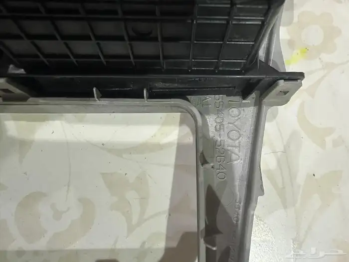 ريش مكيف مع السويتش فليشر مع الديكور يارس 4