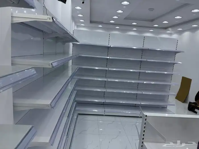 يوجد لدينا جميع انواع الرفوف سوبر ماركت 12