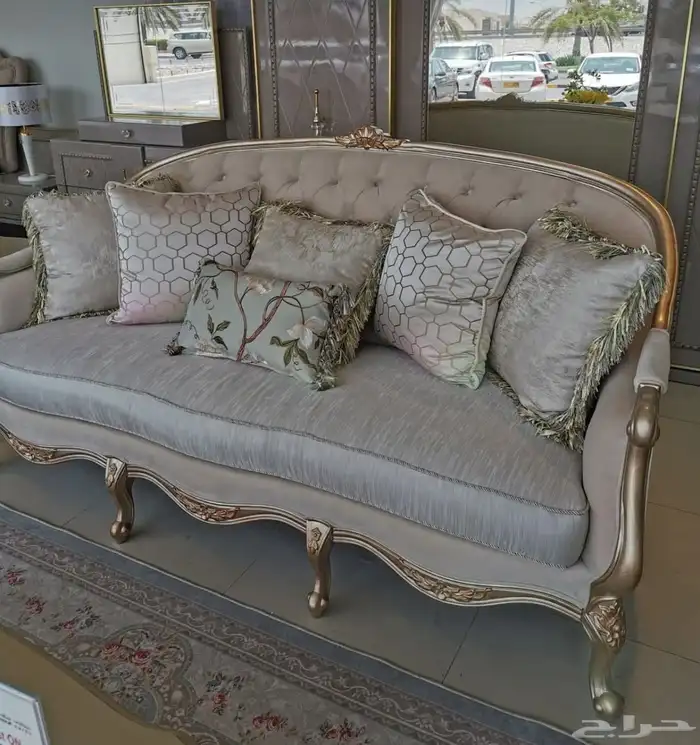 كنب ومجالس وطاولات طعام وكراسي الكافيهات 9