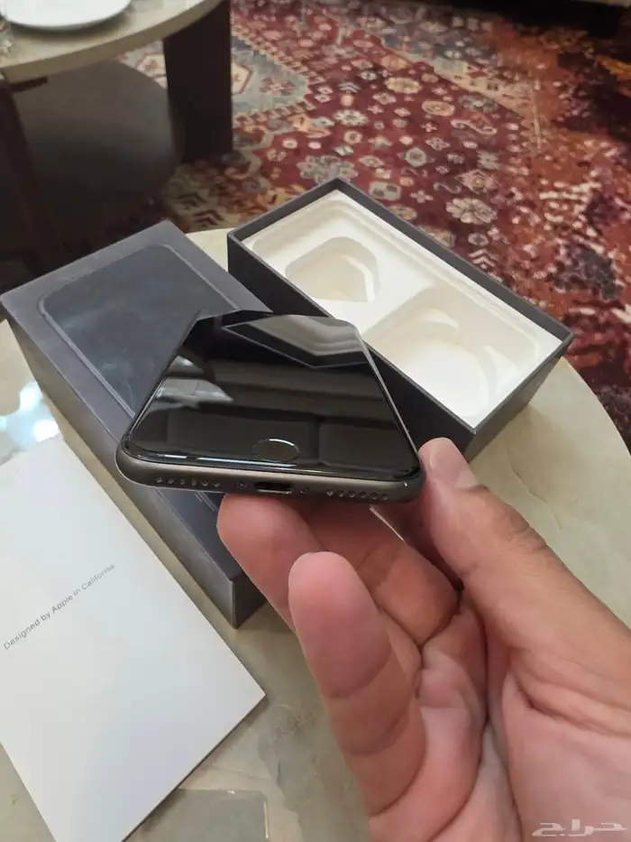 ايفون 8 نظيف جدا واستخدام قليل مانفك ولا قد دخل صيانة 2