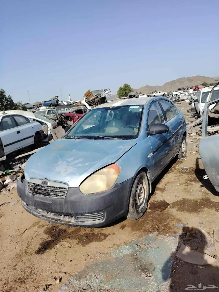 يوجد لدينا قطع غيار هونداي اكسنت دبدوب ازرق قير اتوماتيك 0