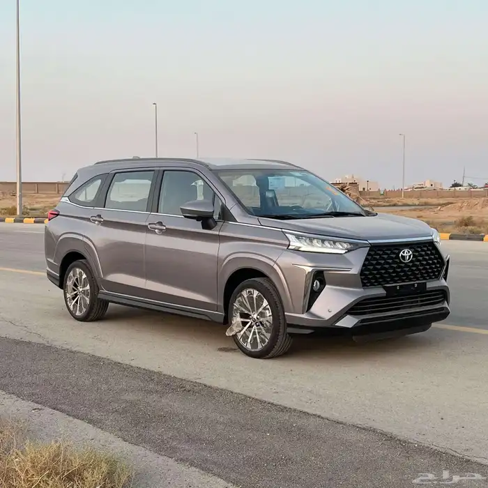 تويوتا فيلوز GLX موديل 2025 8