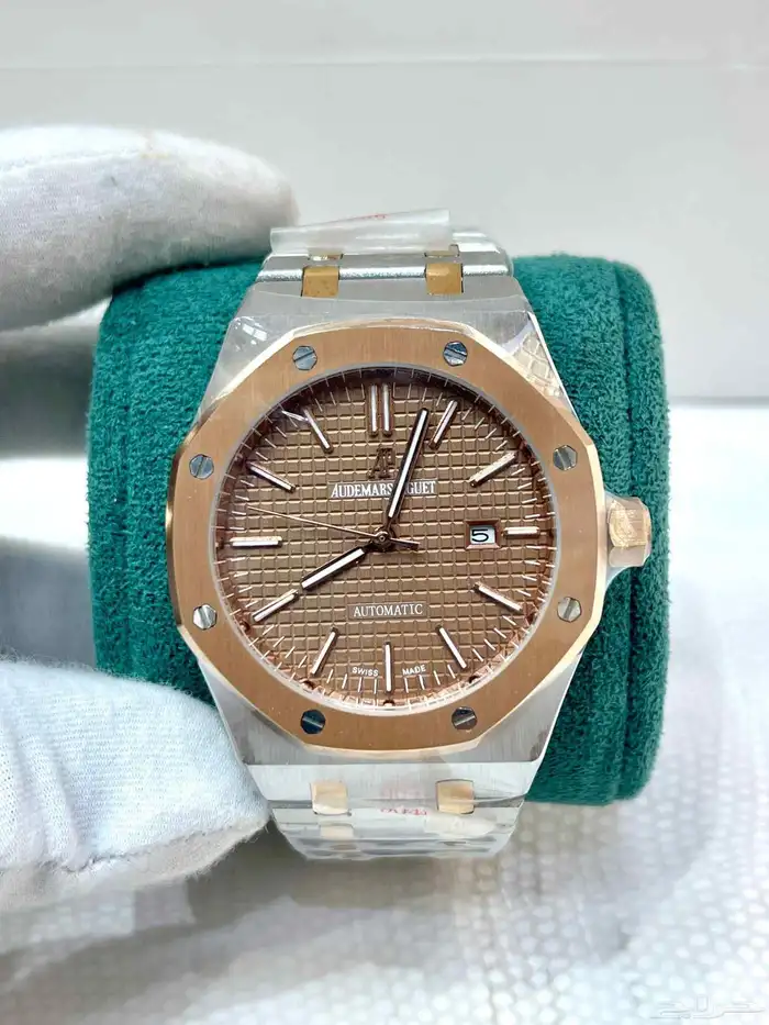 ساعات 16