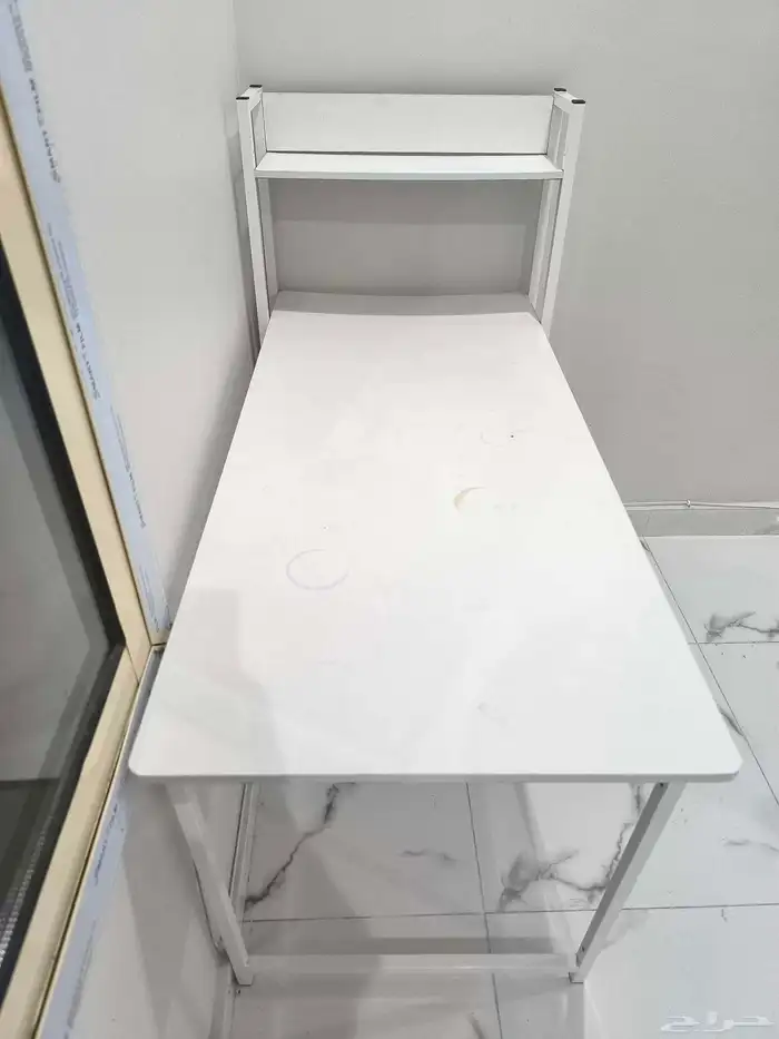 طاولة مكتب للبيع 2