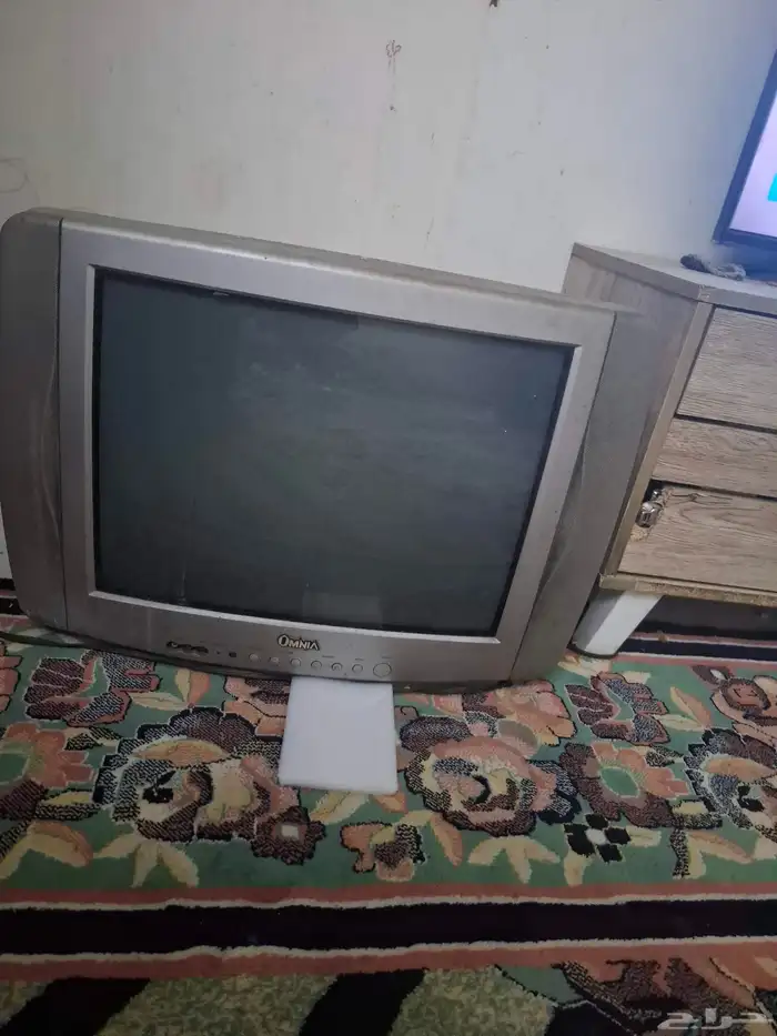 تلفزيون قديم للبيع 0