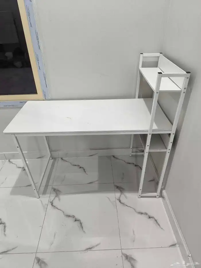 طاولة مكتب للبيع 1