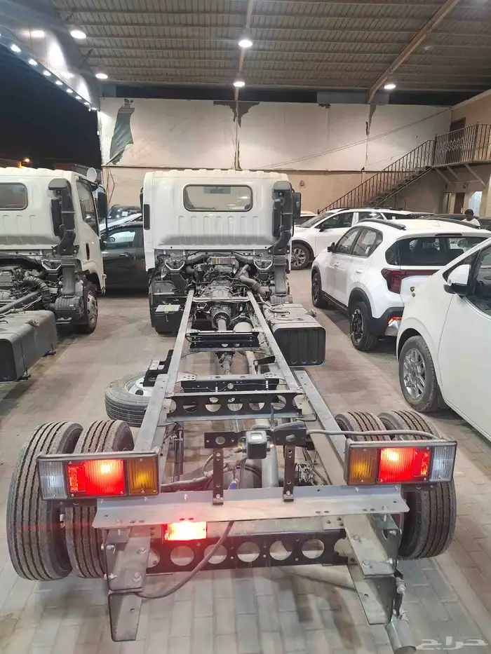 ايسوزو دينا 6 طن 2024 3
