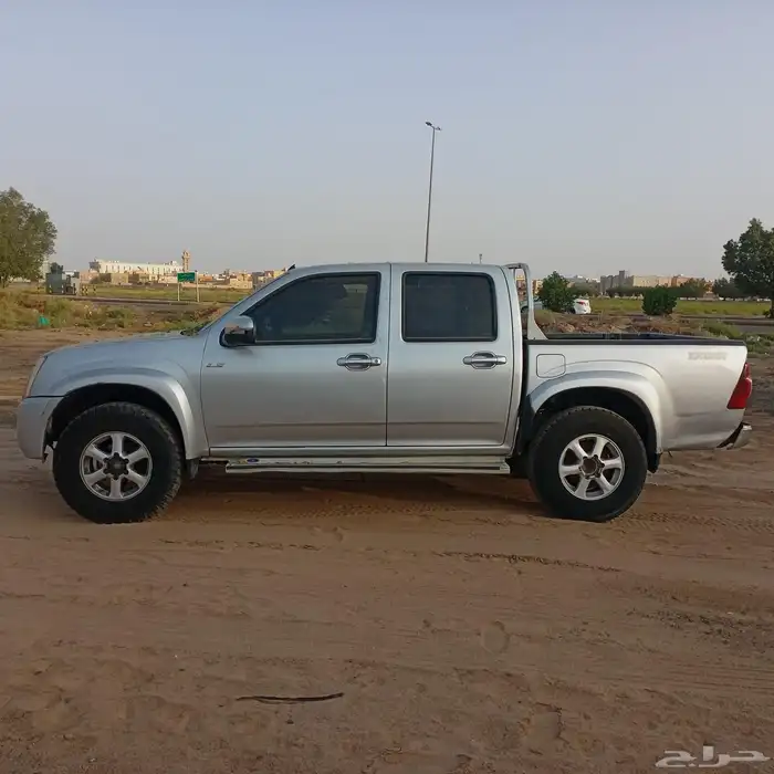 ايسوزو ديماكس 2009 ديزل 0