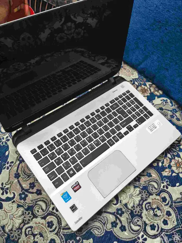 لاب توب توشيبا ممتاز وسعر فرصة 1