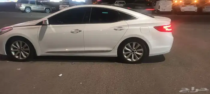هونداي أزيرا نظيفه 2012 4