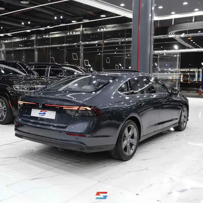 هوندا اكورد EX 1