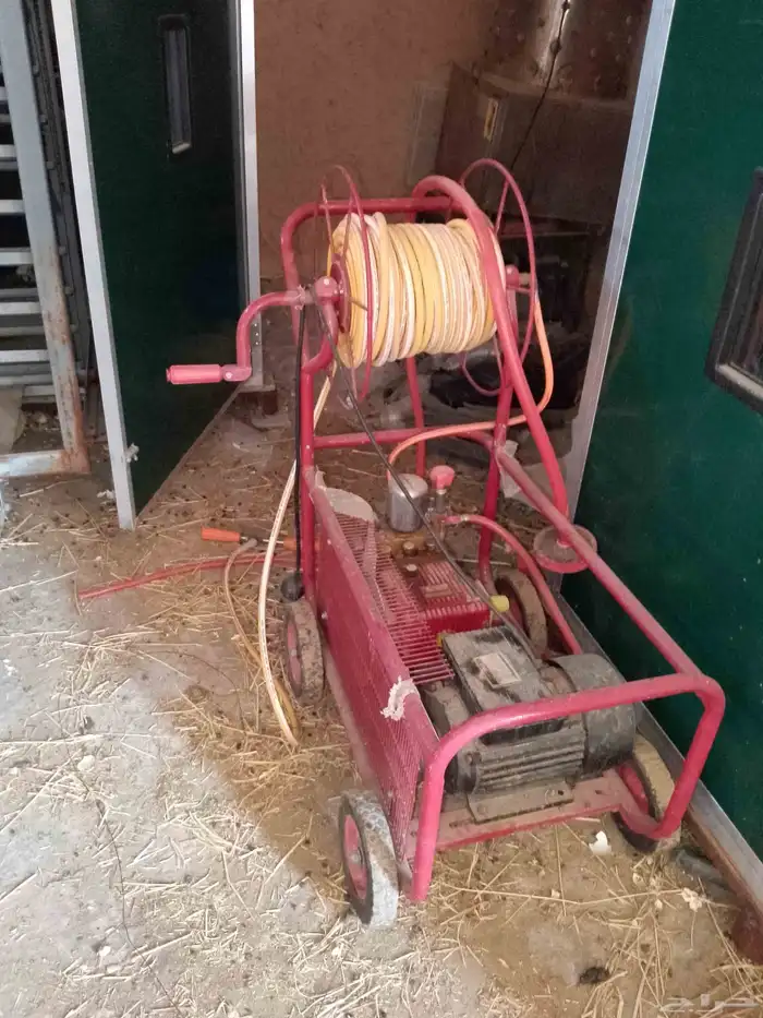ماطور كهربا5000وات وماطور رش ونتافه دجاج وبط وحمام 3