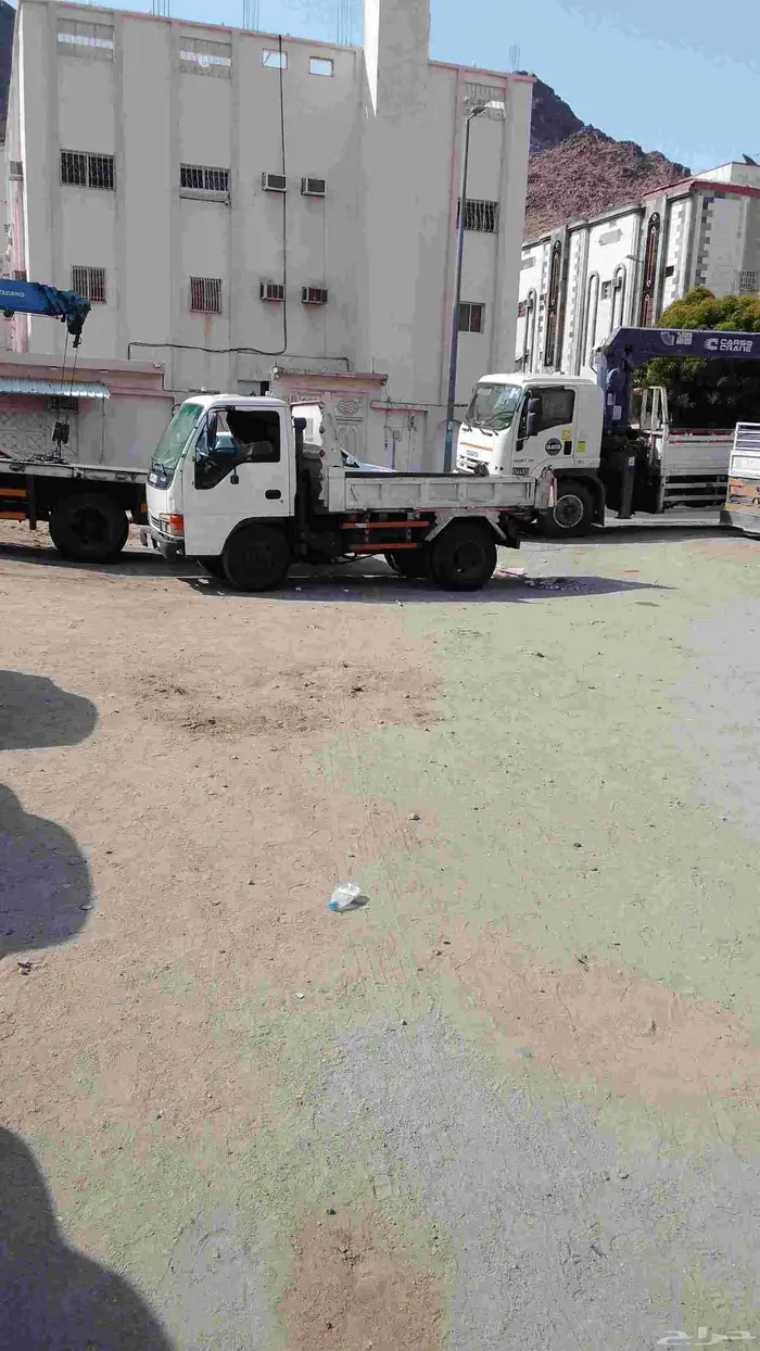 قلاب ديانا لنقل البطحاء والاسمنت والبلوك والدموك والدمار 1