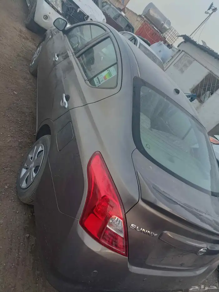 نيسان سوني 220 6