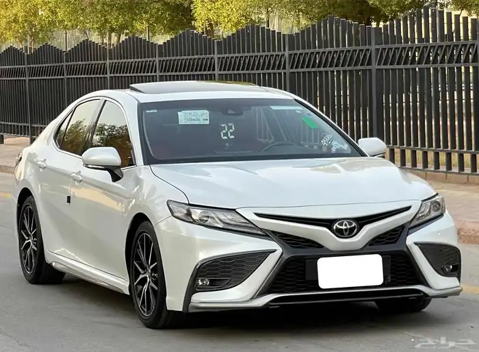 تويوتا كامري 2022 SE V6 فل سعودي 1