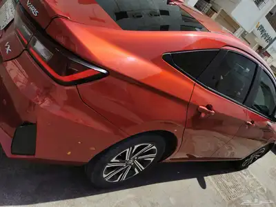 تويوتا يارس 2023 فل كامل فئة YX بصمه للبيع index