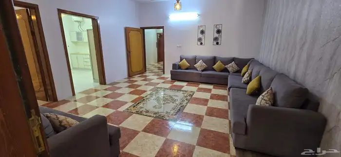 شقة للايجار السنوي 20 5
