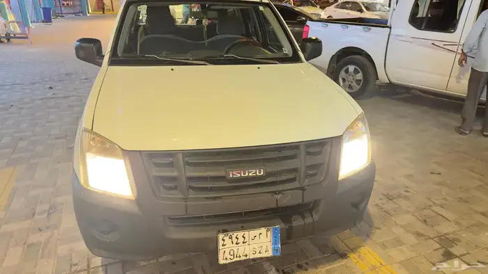 ايسوزو ديماكس 2008 غمارتين 0