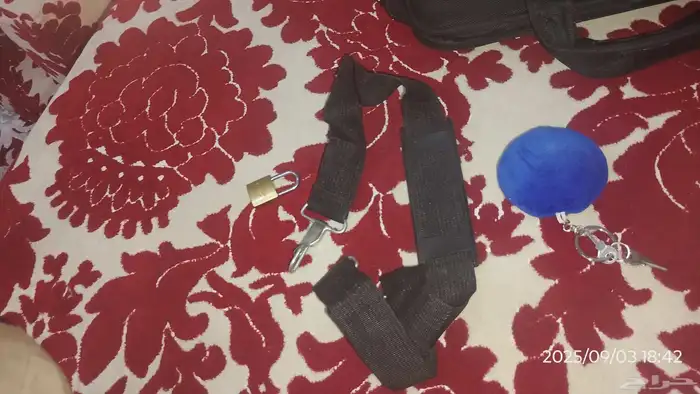 شنطه اي مدرسة او الأعمال 2