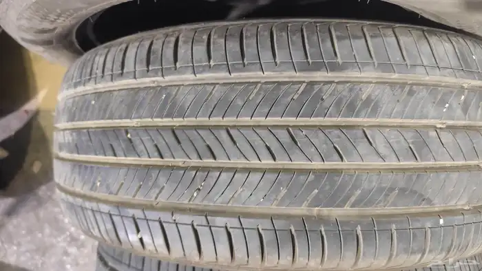 كفرات النترا سوناتا 215 55 17 كومهو كوري تأريخ 2024اخو الجدي 4