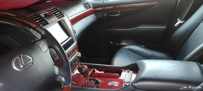 لكزس ls 460L( فل كامل اعلى فئة ) موديل 2012 5