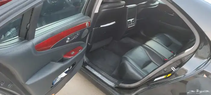 لكزس ls 460L( فل كامل اعلى فئة ) موديل 2012 6