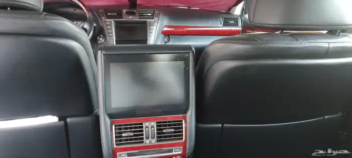 لكزس ls 460L( فل كامل اعلى فئة ) موديل 2012 8