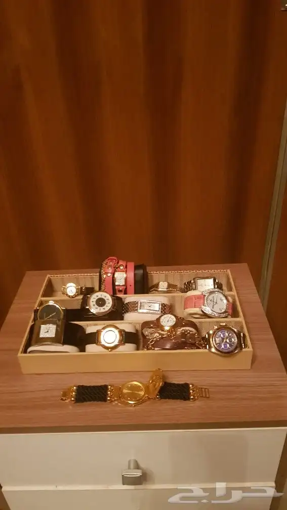 ساعات ماركات عالميه و ساعه رجاليه ب 50 فقط 0