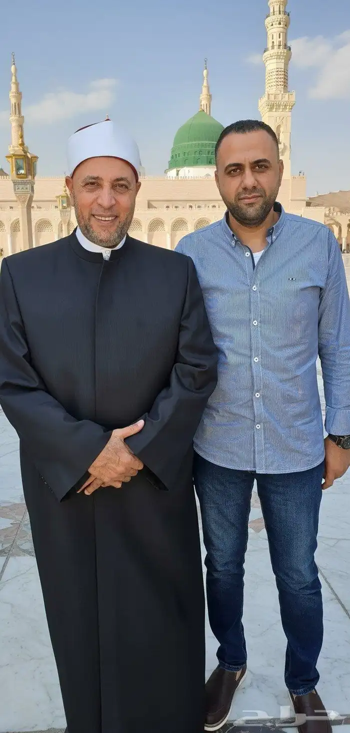 نبذة من عملي في تغير الملابس وتغير الخلفية 7