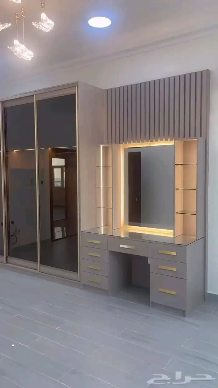 نجار ديكور خارجي وداخلي والتصنيع جميع الخزائن 9