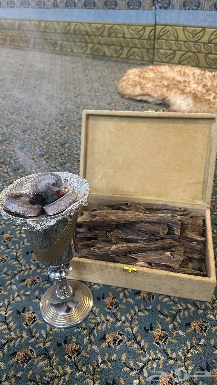اعواد طبيعيه عود مروكي عود هندي عود زوايا 2