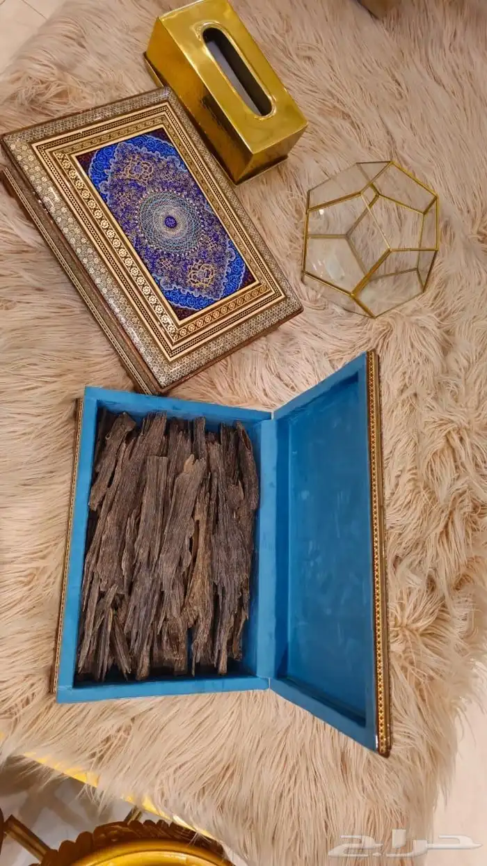 اعواد طبيعيه عود مروكي عود هندي عود زوايا 0
