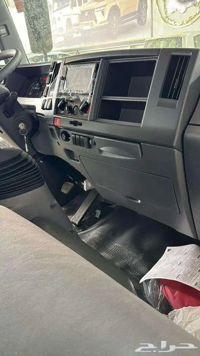 ايسوزو دينه شاص طويل حموله 4 طن 4