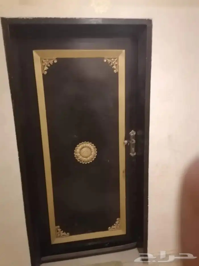 حداد ابواب مظلات 1