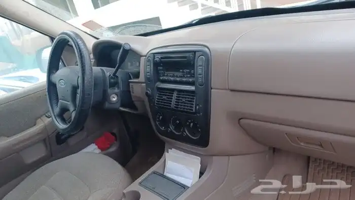 اكسبلور 2004 نظيف كل شيء فيها نظيف ما شاء الله تبارك الله 2