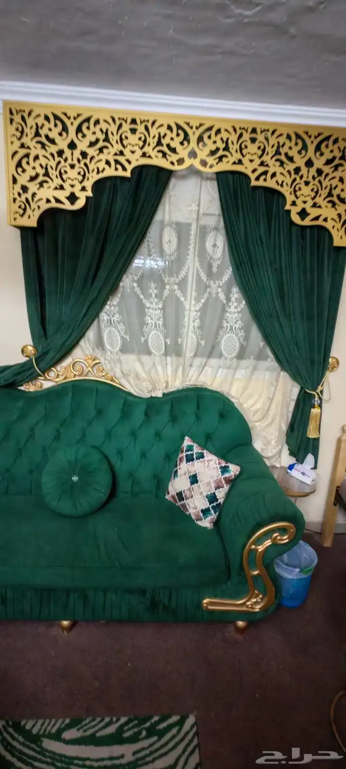 مجلس وستاره شبه جديد للبيع... حي سلطانه 1