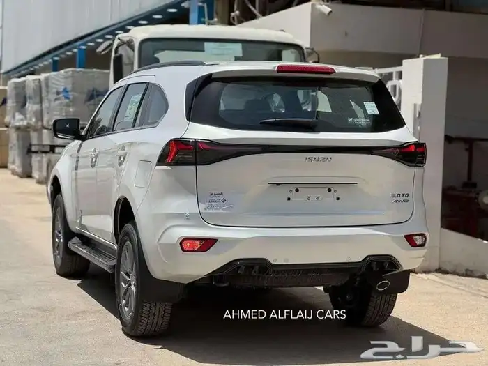 ايسوزو mux (2024- 2025) فل كامل دبل بالنقد والتقسيط 3