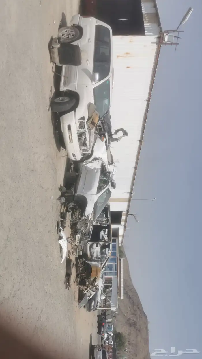 سيارات تشليح قطع غيار جميع السيارات متوفره لدينا 2