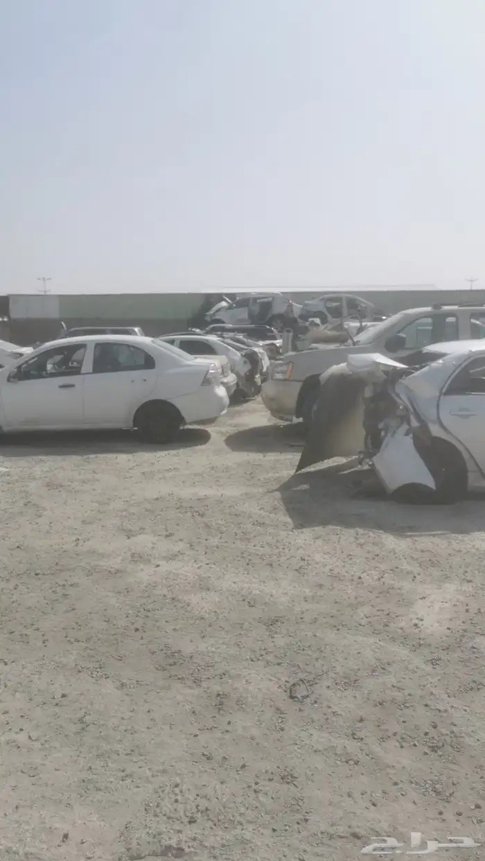 سيارات تشليح قطع غيار جميع السيارات متوفره لدينا 3