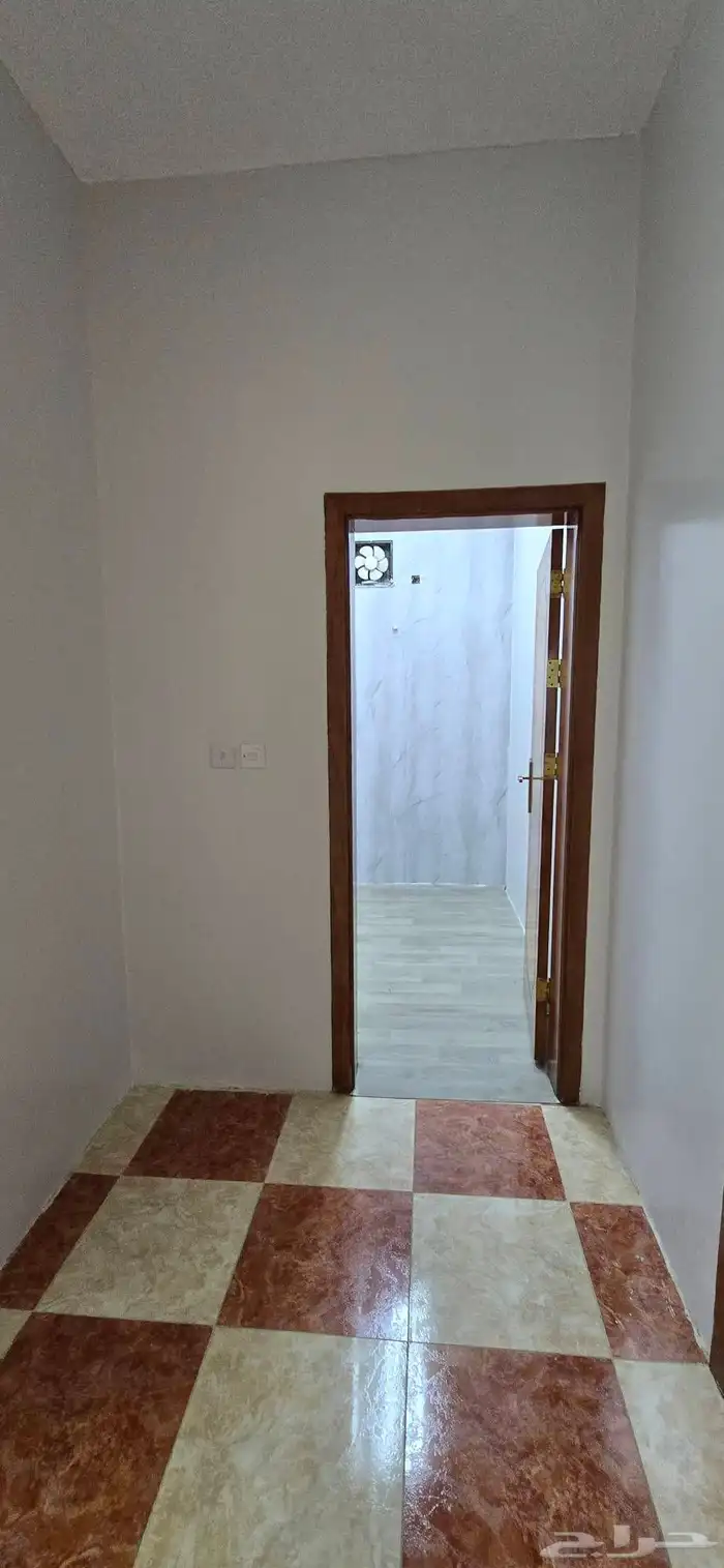 شقة للايجار السنوي 20 8