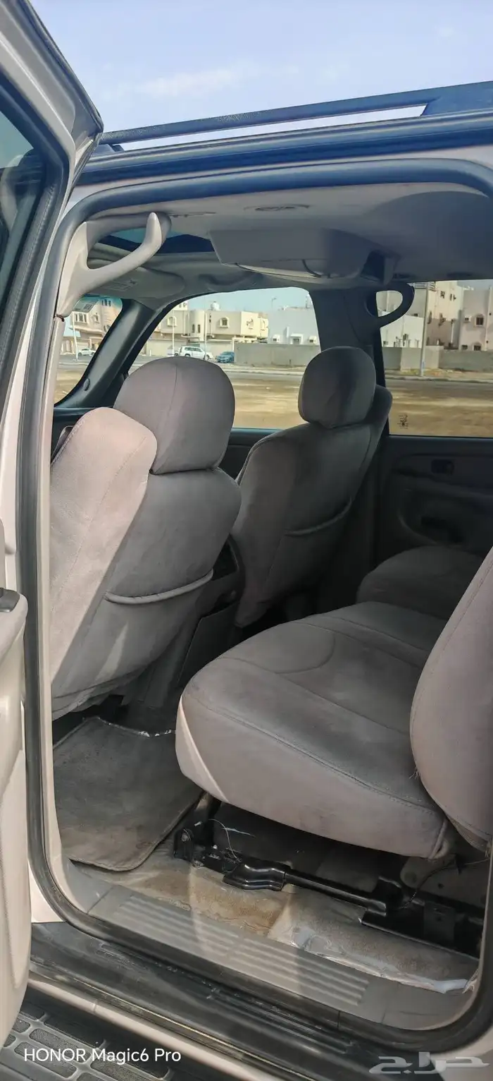يوكون 2006 دبل slt فل كامل XL 12