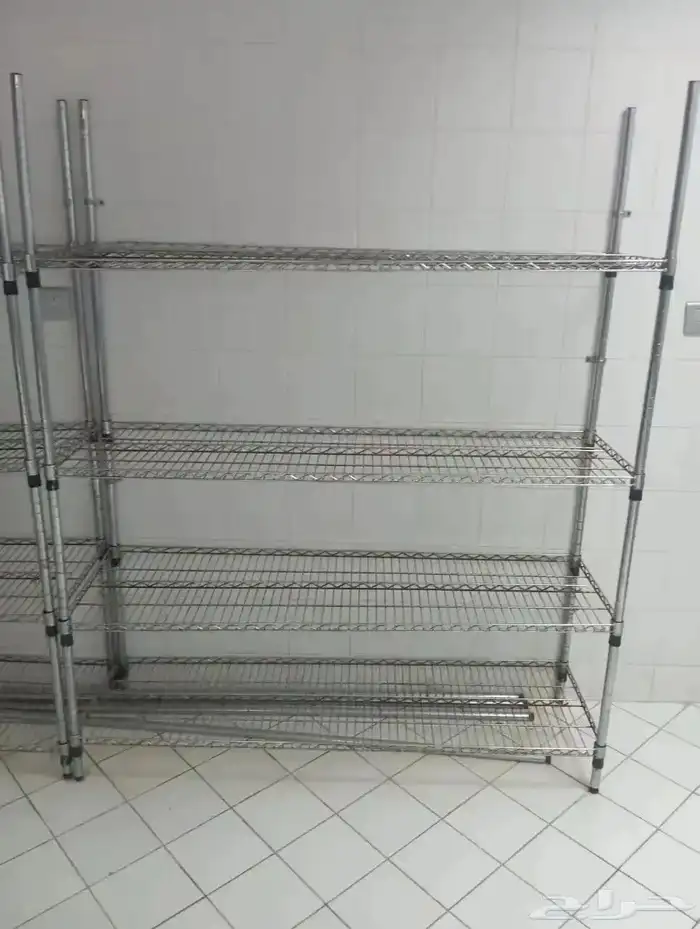ارفف كروم مكونة من 4 طبقات 2